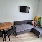 U Loni- W Zacisznym Centrum Nad Morzem Z Parkingiem 아파트 *