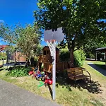 U Loni- W Zacisznym Centrum Nad Morzem Z Parkingiem 아파트 포비에로보