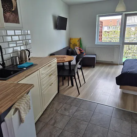 U Loni- W Zacisznym Centrum Nad Morzem Z Parkingiem