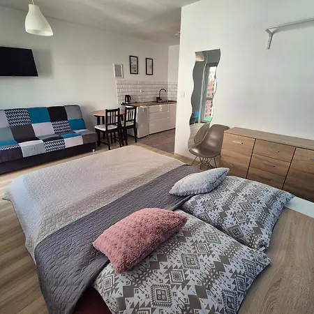 U Loni- W Zacisznym Centrum Nad Morzem Z Parkingiem Apartament