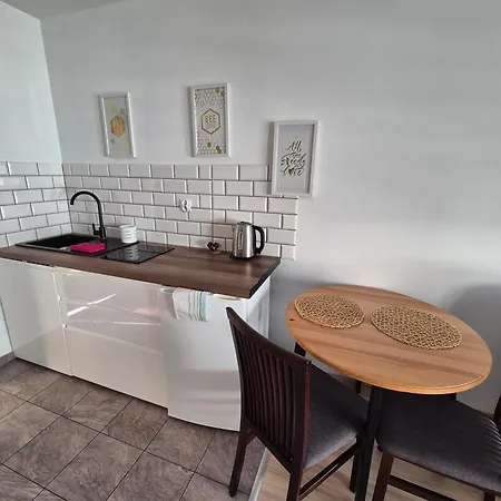 U Loni- W Zacisznym Centrum Nad Morzem Z Parkingiem