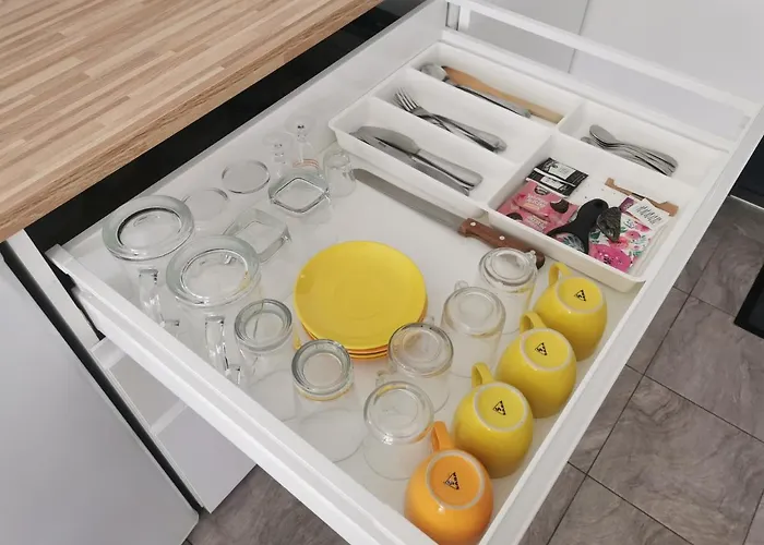 Lägenhet U Loni- W Zacisznym Centrum Nad Morzem Z Parkingiem