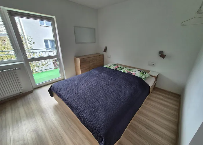 U Loni- W Zacisznym Centrum Nad Morzem Z Parkingiem * Pobierowo