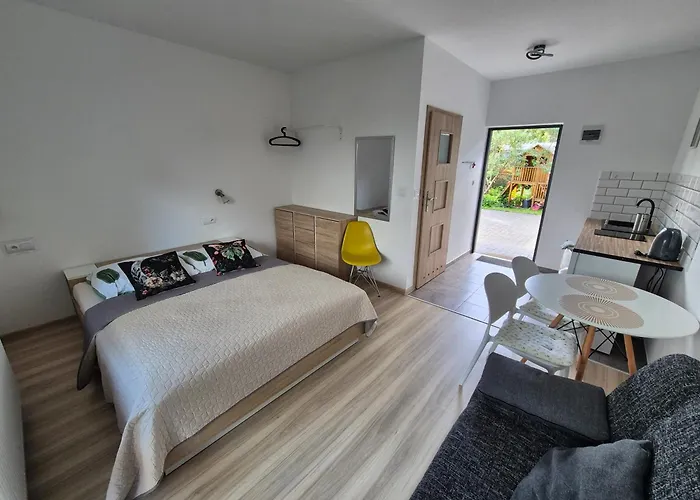 U Loni- W Zacisznym Centrum Nad Morzem Z Parkingiem Apartament