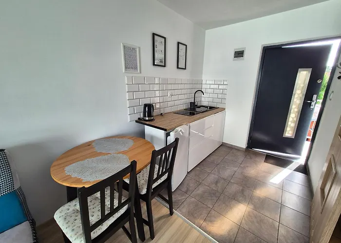 Apartament U Loni- W Zacisznym Centrum Nad Morzem Z Parkingiem Pobierowo